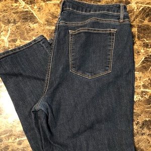 Dressbarn Size 12 Signature Fit Boyfriend Jeans